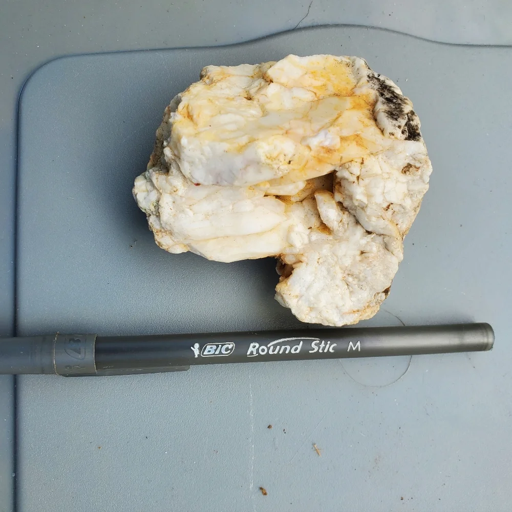 2piece Natural quartz stone